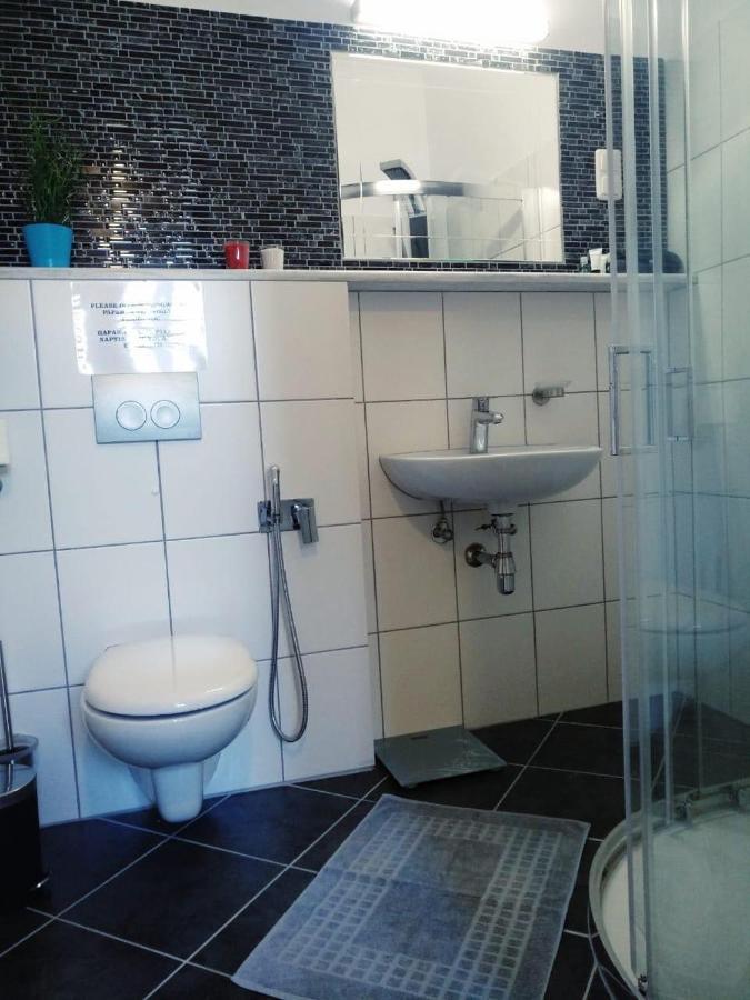 Botzoris Apartment
