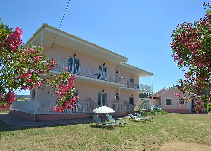 Botzoris Apartments